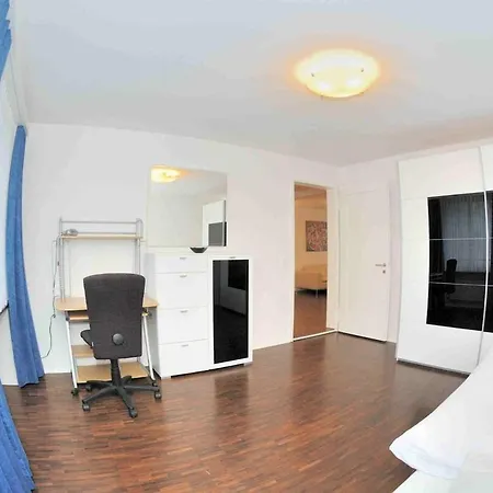 2br Near - Flower 23 Zurich